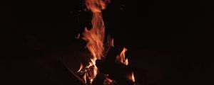 Preview wallpaper bonfire, fire, flame, sparks, dark, burning