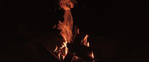 Preview wallpaper bonfire, fire, flame, sparks, dark, burning