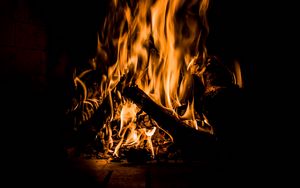 Preview wallpaper bonfire, fire, flame, burning, dark, firewood