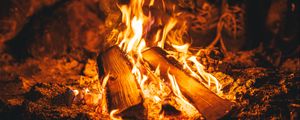 Preview wallpaper bonfire, fire, flame, burn, firewood, embers