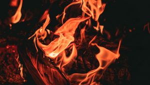 Preview wallpaper bonfire, fire, flame, dark, night