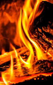 Preview wallpaper bonfire, fire, flame, dark, red