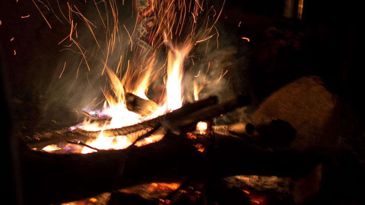 Wallpaper bonfire, fire, flame, sparks, night, firewood