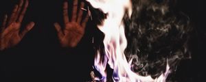 Preview wallpaper bonfire, fire, hands, flame, sparks, dark