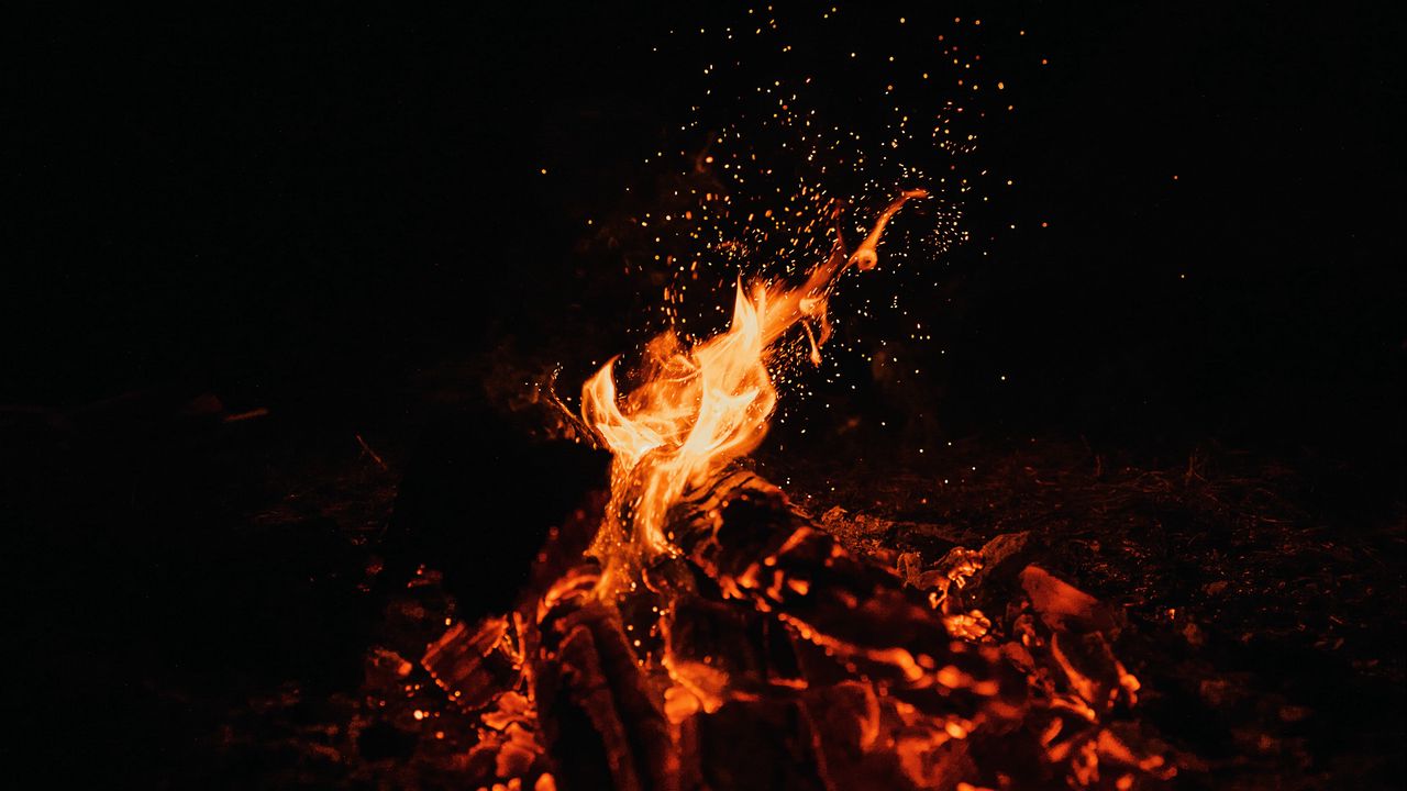 Wallpaper bonfire, fire, sparks, dark, night