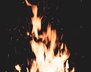 Preview wallpaper bonfire, fire, sparks, flame