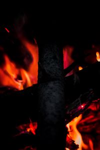 Preview wallpaper bonfire, fire, wood, heat, dark