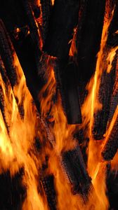 Preview wallpaper bonfire, firewood, embers, fire, flame, dark