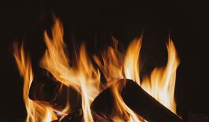 Preview wallpaper bonfire, firewood, flame, black