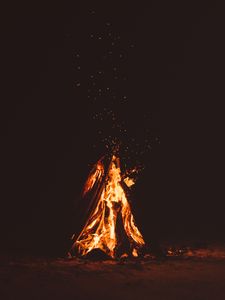 Preview wallpaper bonfire, firewood, night, flame