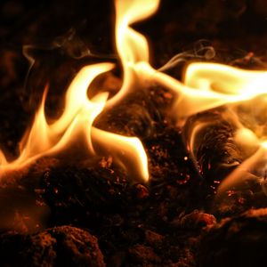Preview wallpaper bonfire, flame, fire