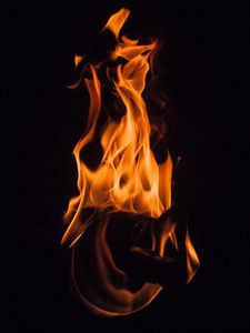 Preview wallpaper bonfire, flame, fire, dark, firewood, shroud, darkness