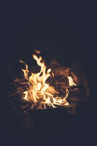 Preview wallpaper bonfire, flame, fire, dark, night