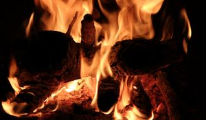 Preview wallpaper bonfire, flame, fire, firewood, coals, burn