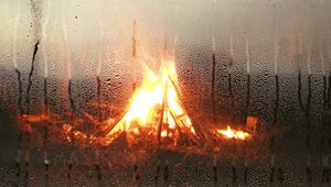 Preview wallpaper bonfire, flame, glass, drops, water