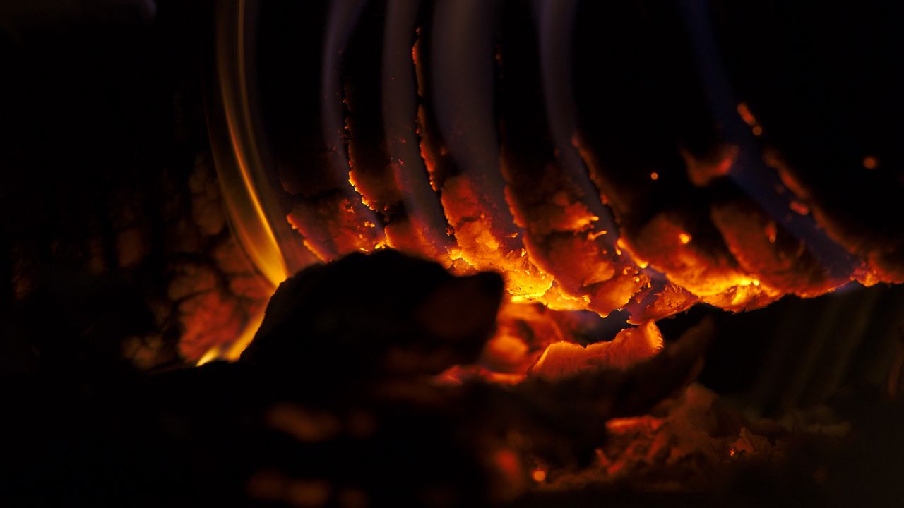 Wallpaper bonfire, log, fire, flame, dark