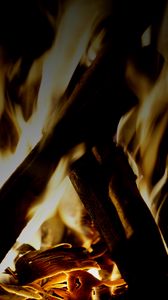 Preview wallpaper bonfire, logs, fire, flame, light, dark