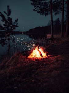 Preview wallpaper bonfire, sparks, night, camping