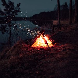 Preview wallpaper bonfire, sparks, night, camping