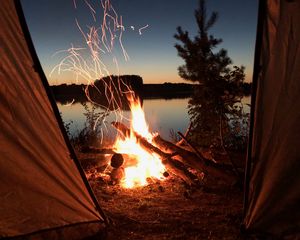 Preview wallpaper bonfire, tent, camping, night