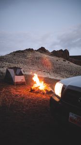 Preview wallpaper bonfire, tent, car, hill