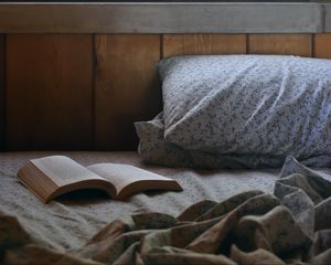 Preview wallpaper book, bed, room, pillow