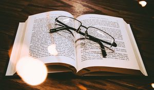 Preview wallpaper book, glasses, reading, glare