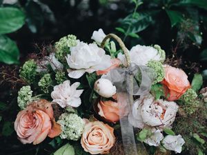 Preview wallpaper bouquet, basket, flowers, composition