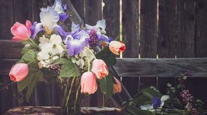 Preview wallpaper bouquet, flowers, composition, vase, aesthetics