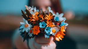 Preview wallpaper bouquet, flowers, hand, girl