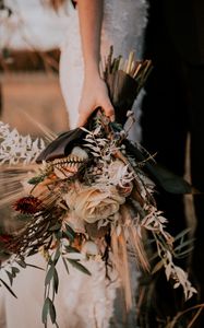 Preview wallpaper bouquet, flowers, hands, wedding