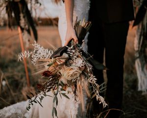 Preview wallpaper bouquet, flowers, hands, wedding