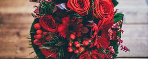Preview wallpaper bouquet, flowers, roses, red, composition