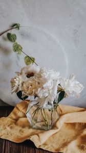 Preview wallpaper bouquet, flowers, vase, aesthetics