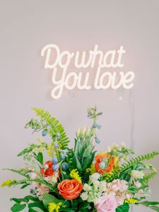 Preview wallpaper bouquet, love, flowers, inscription, neon