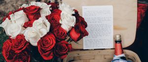 Preview wallpaper bouquet, roses, flowers, composition