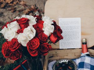 Preview wallpaper bouquet, roses, flowers, composition