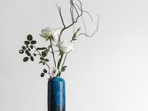 Preview wallpaper bouquet, roses, flowers, composition, vase