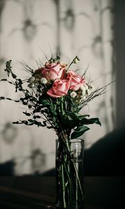 Preview wallpaper bouquet, roses, pink, flowers, vase