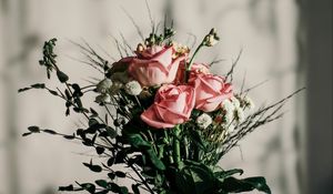 Preview wallpaper bouquet, roses, pink, flowers, vase