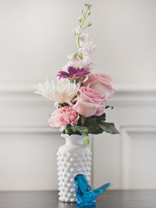 Preview wallpaper bouquet, vase, flowers