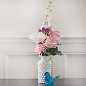 Preview wallpaper bouquet, vase, flowers