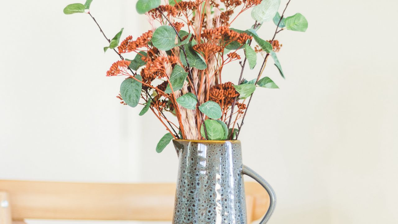 Wallpaper bouquet, vase, flowers, branches, decor