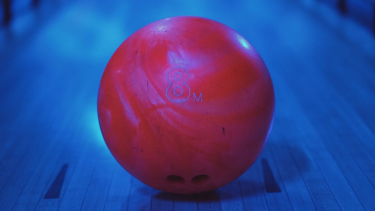 Wallpaper bowling, ball, red, round