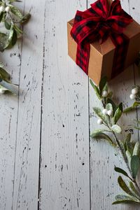 Preview wallpaper box, bow, branch, gift, christmas, new year