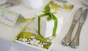 Preview wallpaper box, gift, bow, cutlery, tableware