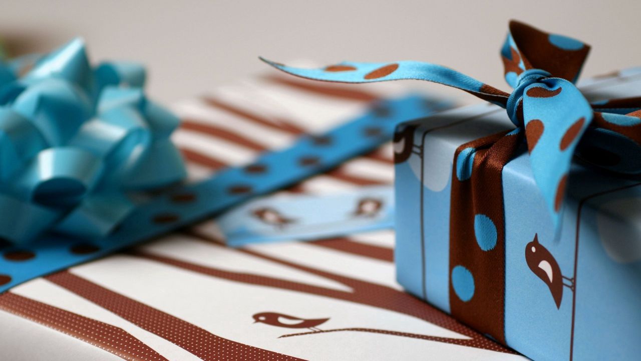 Wallpaper box, ribbon, gift, patterns