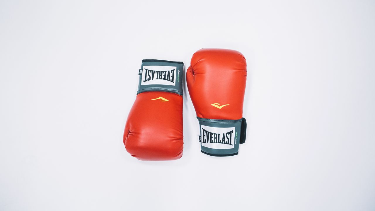 Wallpaper boxing gloves, boxing, sports, minimalism