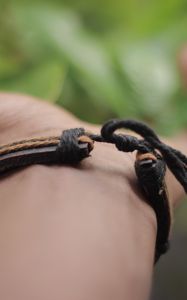 Preview wallpaper bracelet, hand, thread