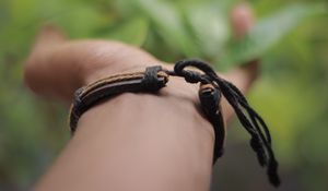 Preview wallpaper bracelet, hand, thread